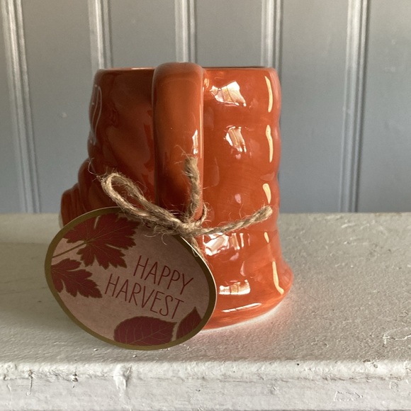 BNWT- 18floz- Fall- Harvest- BELIEVE- Figural Gnome- Hand Painted Ceramic Mug 🍁 - Picture 7 of 17